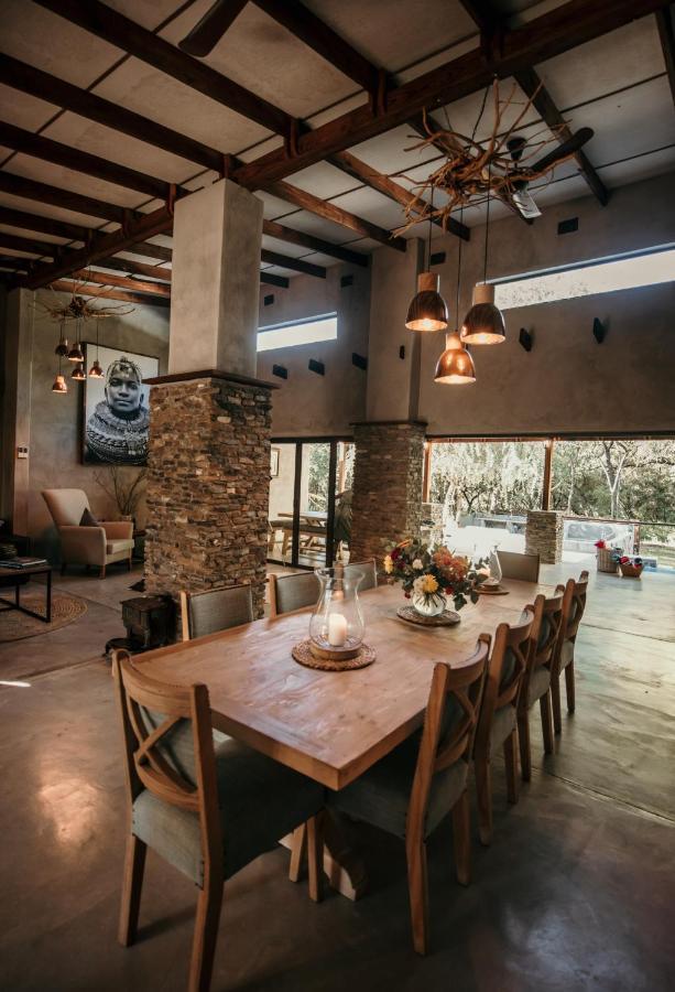 Dream Of Africa Bush Lodge 말로스 파크 외부 사진