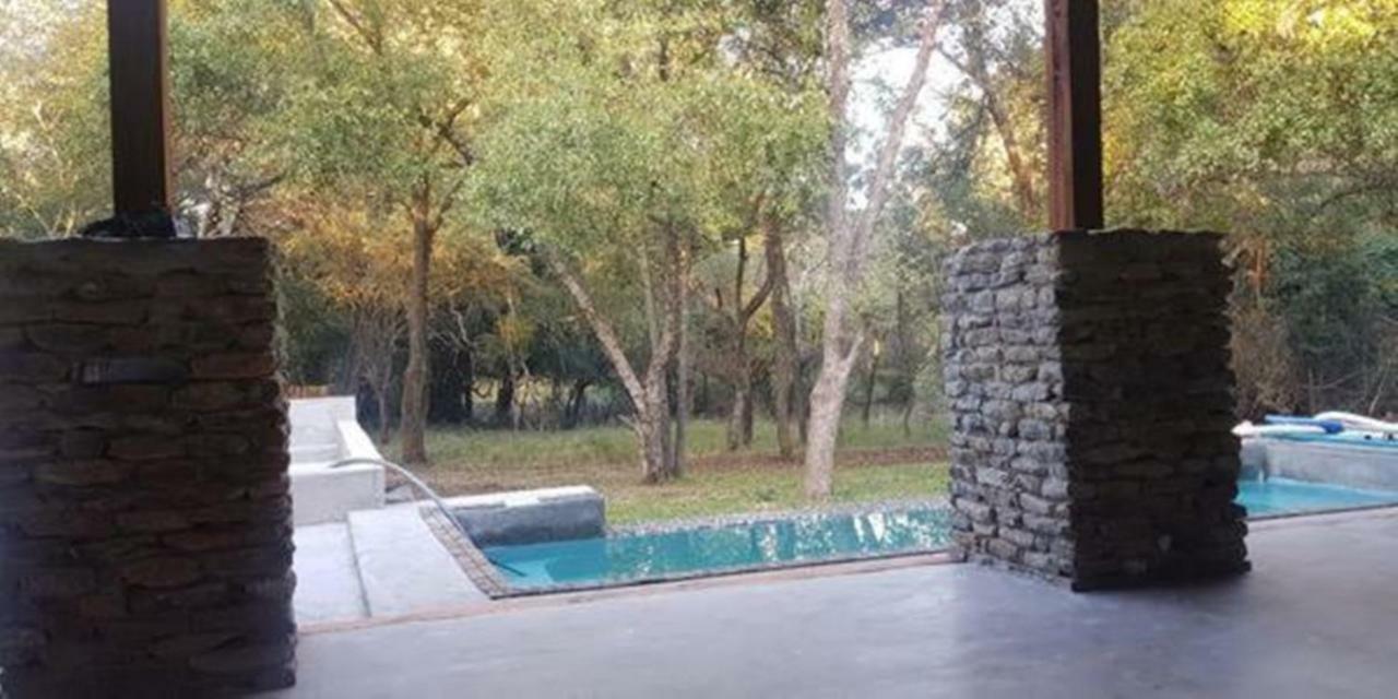 Dream Of Africa Bush Lodge 말로스 파크 외부 사진